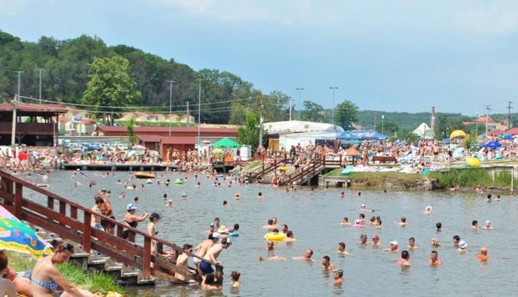 Începe sezonul estival - În ce ștranduri și piscine ne răcorim vara aceasta la Sibiu și în împrejurimi