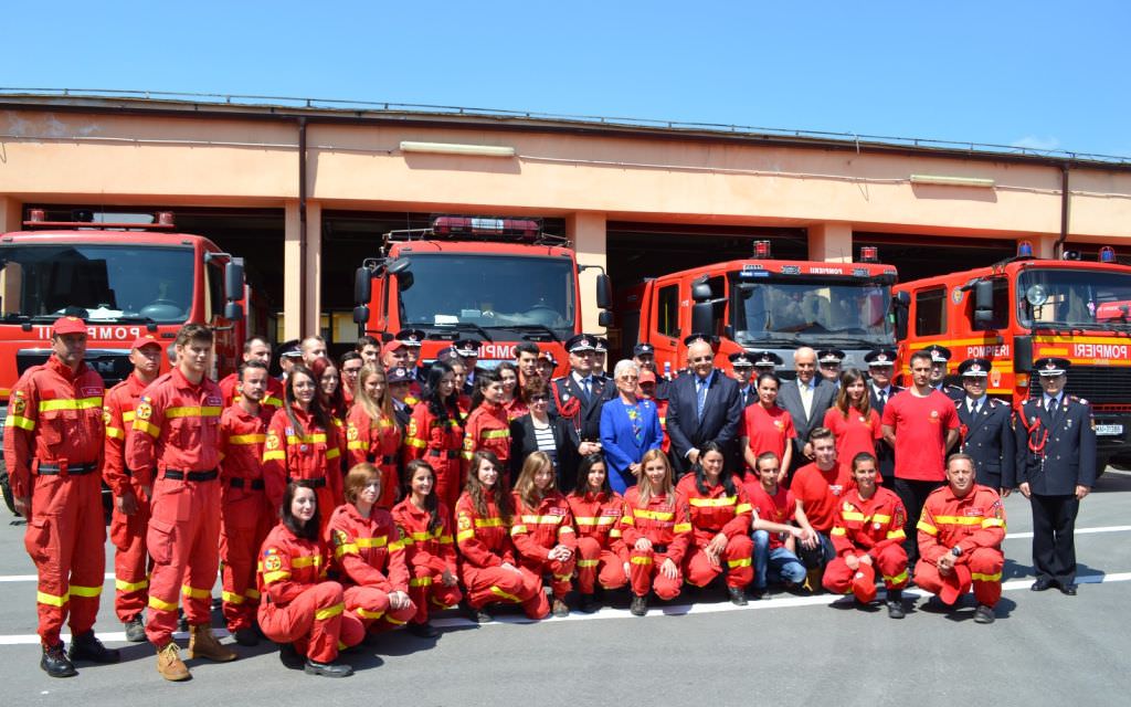 FOTO – Vizită regală la baza pompierilor și a SMURD-ului de la ISU Sibiu