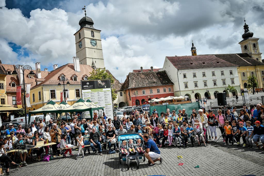 foto - șase mari artiști au primit stele pe aleea celebrităților la sibiu. printre ei și marcel iureș