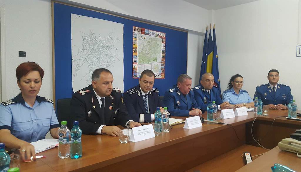 acum live video - șefii de la poliție, isu și jandarmerie vin cu informații despre implicarea la fits