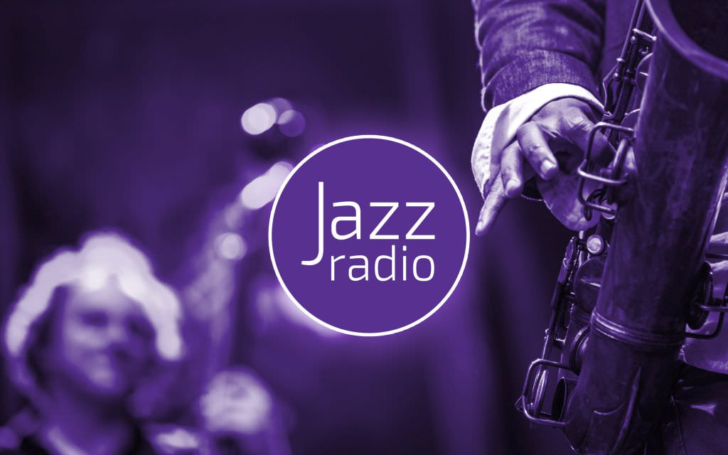 bătălia pentru frecvența de 98,3 fm sibiu câștigată de jazz radio