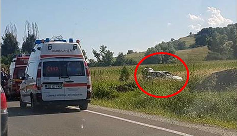 foto - accident cu trei răniți la șeica mare. șoferul a adormit la volan