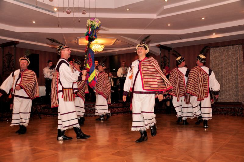 delicii culinare la festivalul cântecele munților. începe o ediție de excepție din nou la sibiu