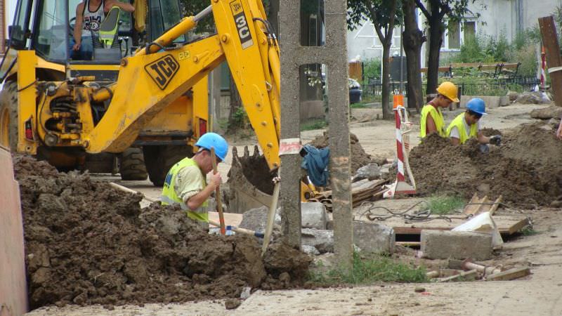 Se închide strada Islazului. Apă Canal face lucrări acolo