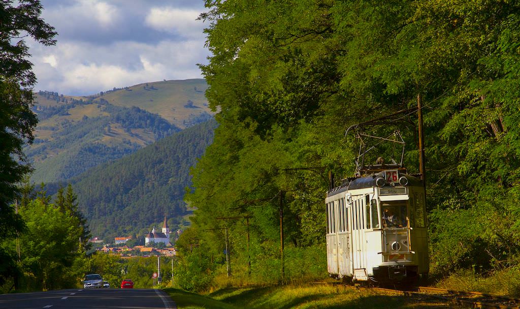 lansare de carte în tramvai "... transportul public electric în sibiu și în romania"