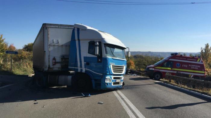 update foto accident teribil pe dn7 între râmnicu vâlcea și pitești. trafic blocat timp de o oră