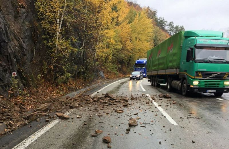 update cad pietre pe valea oltului. trafic alternativ