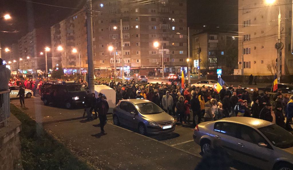 update video - foto peste 3.000 de oameni au protestestat duminică pe străzile sibiului