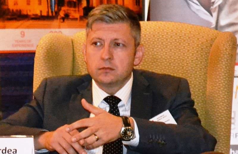 rezultatele concursurilor de la aeroportul sibiu – marius gîrdea rămâne director general