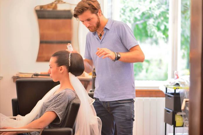 hairstylistul sibian din salonul căruia pleci cu zâmbetul pe buze - la mod hairdressers totul este pasiune