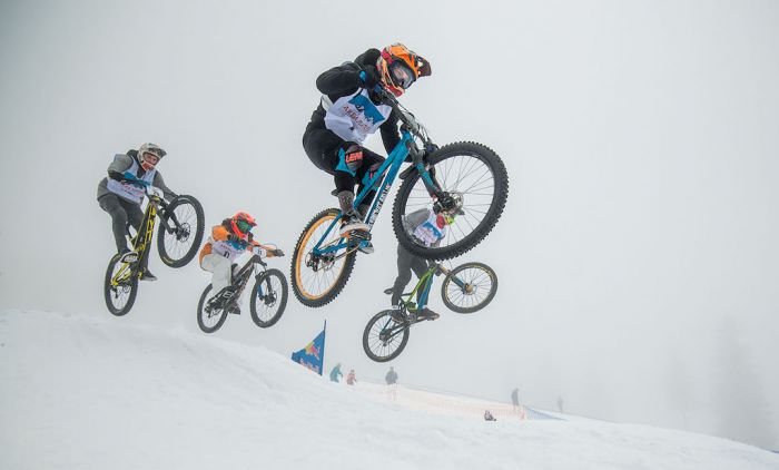 cel mai spectaculos concurs al iernii la arena platoș - bătălie în funpark la cross