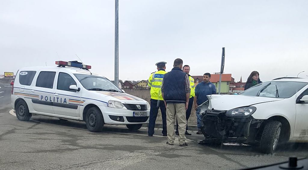 foto - accident pe dn1 în apropiere de extaz