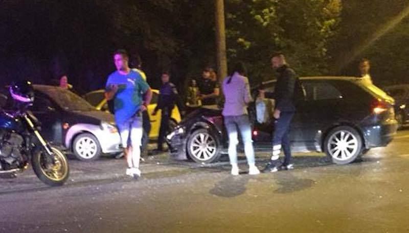 foto - accident pe rahovei. două șoferițe rănite