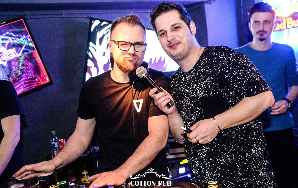 dj-ii de la cel mai tare club din cluj mixează la cotton pub