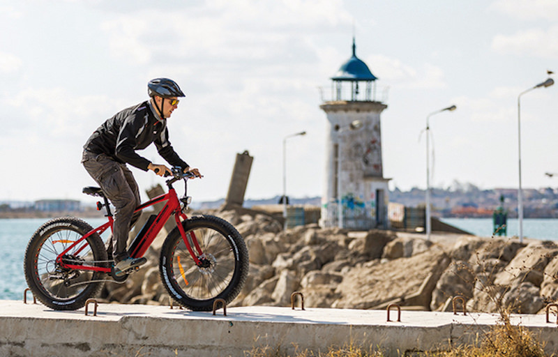 tinerii care au transformat cea mai iubită bicicletă a românilor într-o afacere de succes