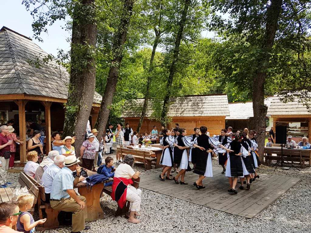 Mâncare ca la Păuca doar la Muzeul Astra, în weekend