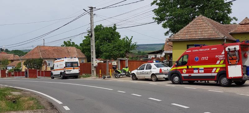 motocicliști loviți în plin de o mașină la smig