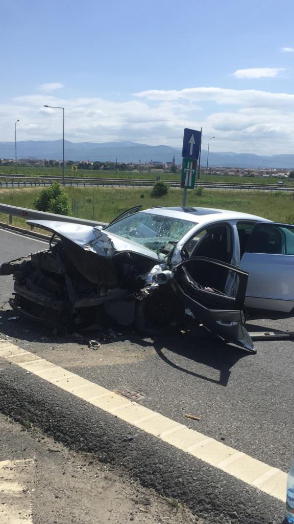 Accident cu trei răniți pe autostradă la Sibiu la ieșirea spre Mediaș