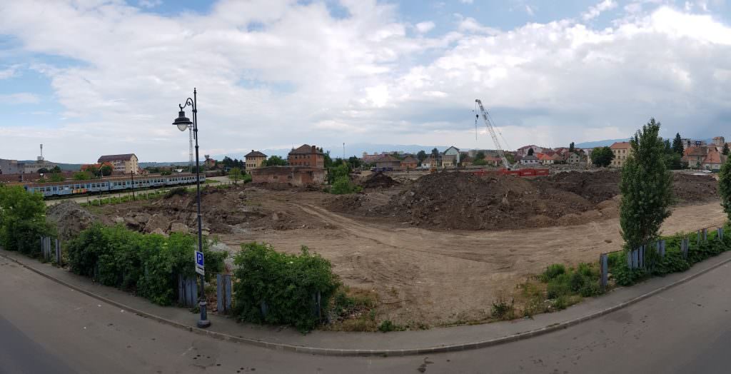 video foto au demarat lucrările la viitorul mall de la podul gării din sibiu