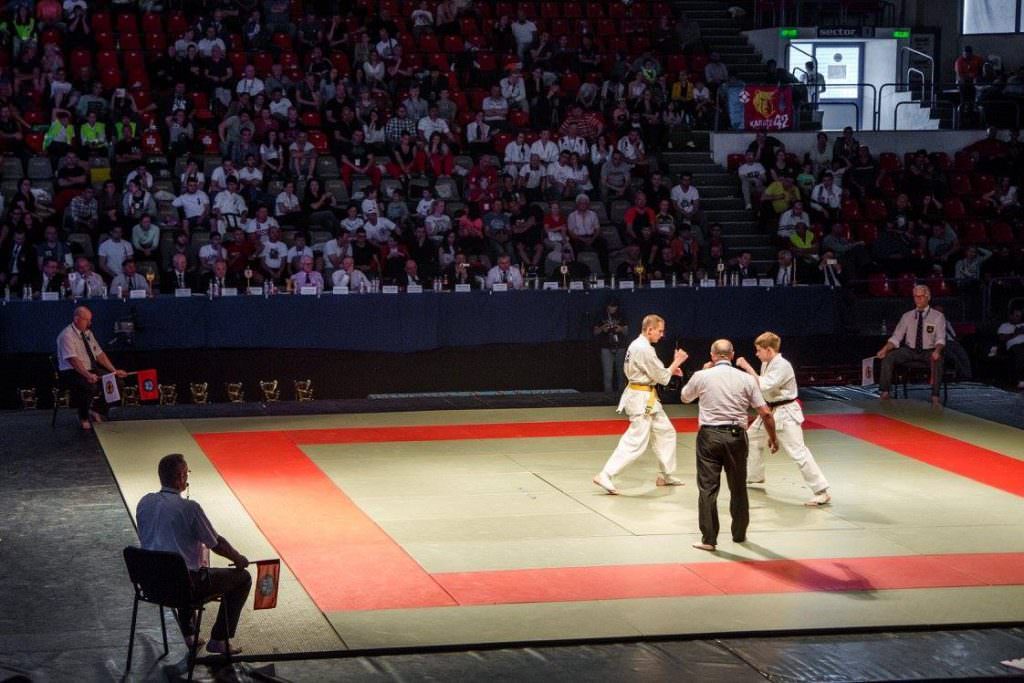 Clubul sportiv „Hirsch” adună cei mai buni sportivi români și străini la „Sibiu, Karate International Event”