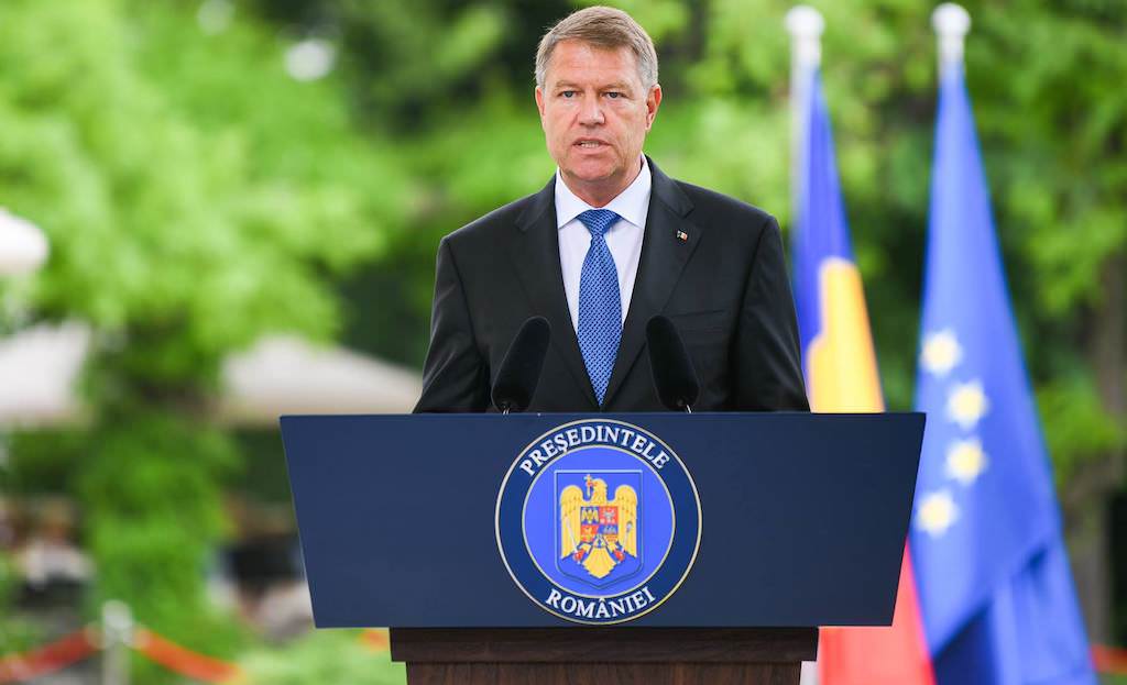 iohannis a făcut anunțul: voi convoca un referendum pe 26 mai. golăneala psd a depășit orice limită!