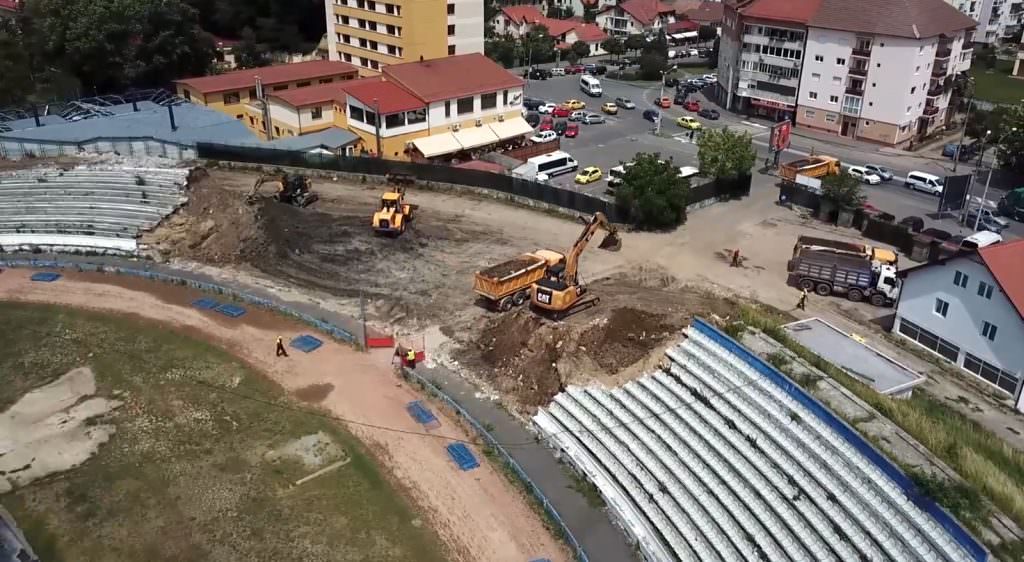 Lucrările de la stadionul ”Municipal” – Explicații pentru întârzierile apărute