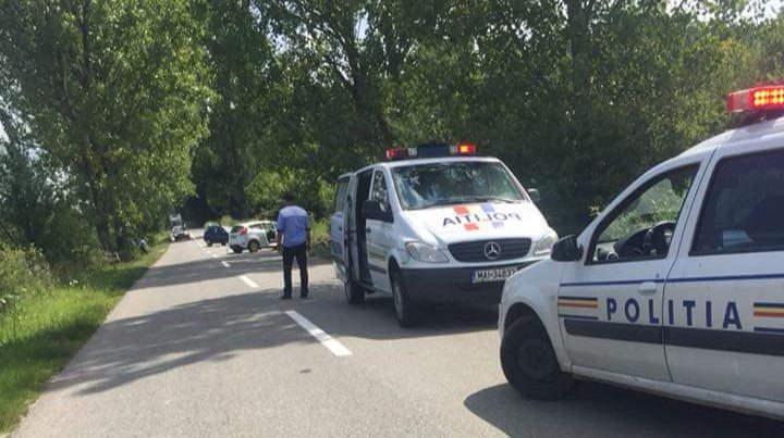 foto accident între sibiu și poplaca. o persoană este rănită