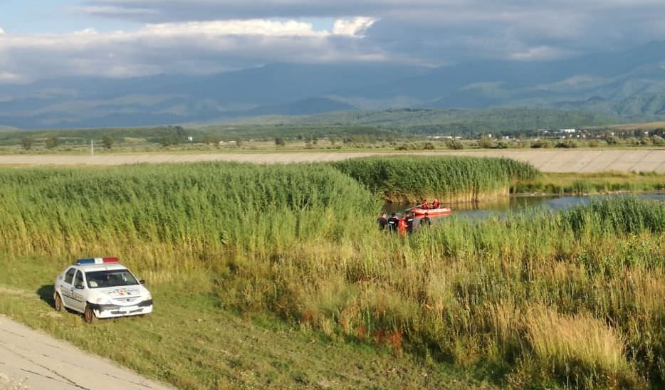 update video foto – copil mort înecat în olt. un altul a fost salvat în ultima clipă