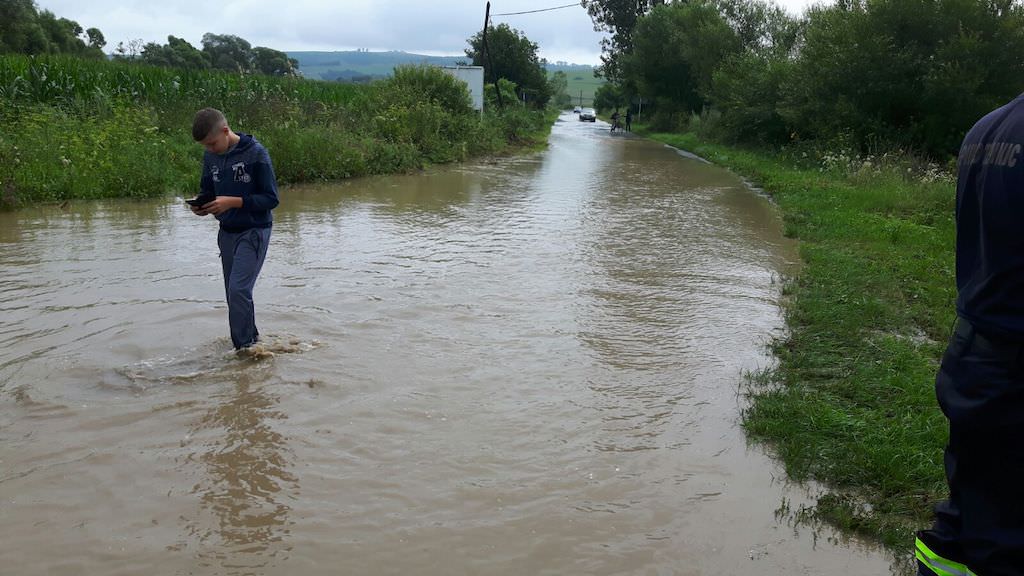 atenționare de ploi torențiale pentru 22 de județe, inclusiv sibiu