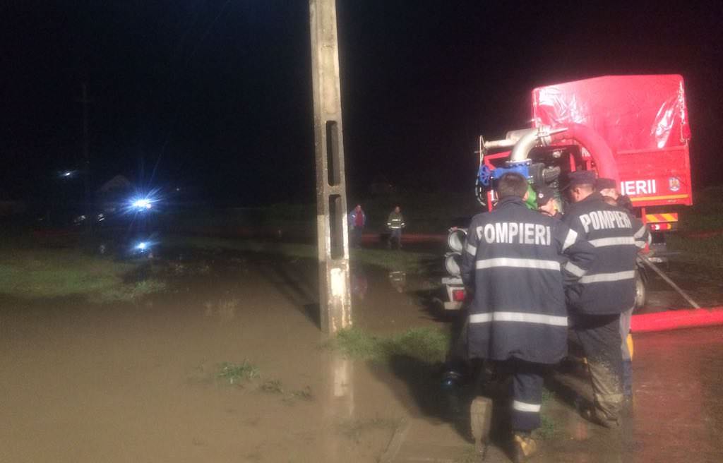 video foto efectele ploilor torenţiale din românia - județul sibiu este cel mai grav afectat