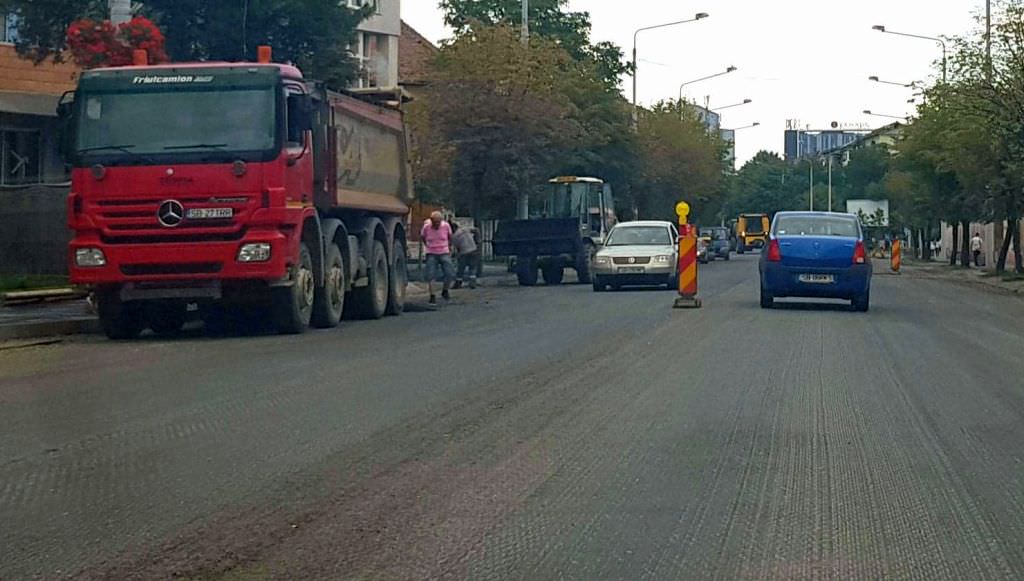 continuă lucrările de reparații la străzi în sibiu - stadiul la zi al acestora