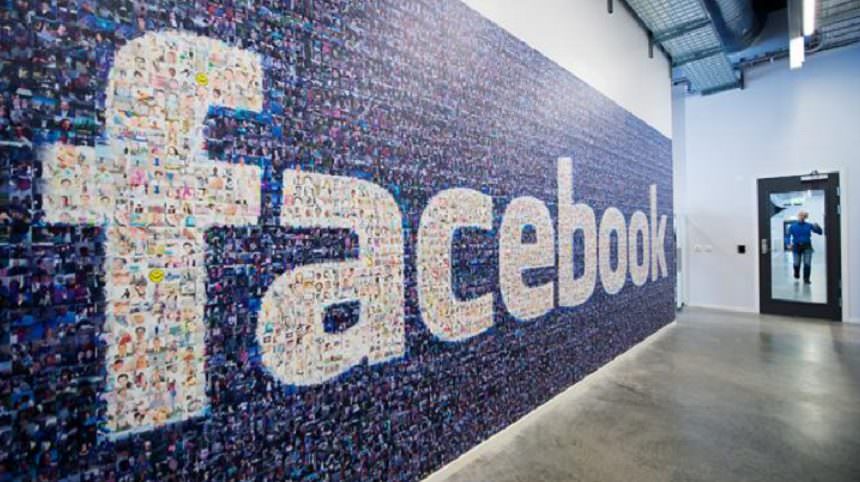 facebook este anchetat de procurori pentru tranzacțiile de date