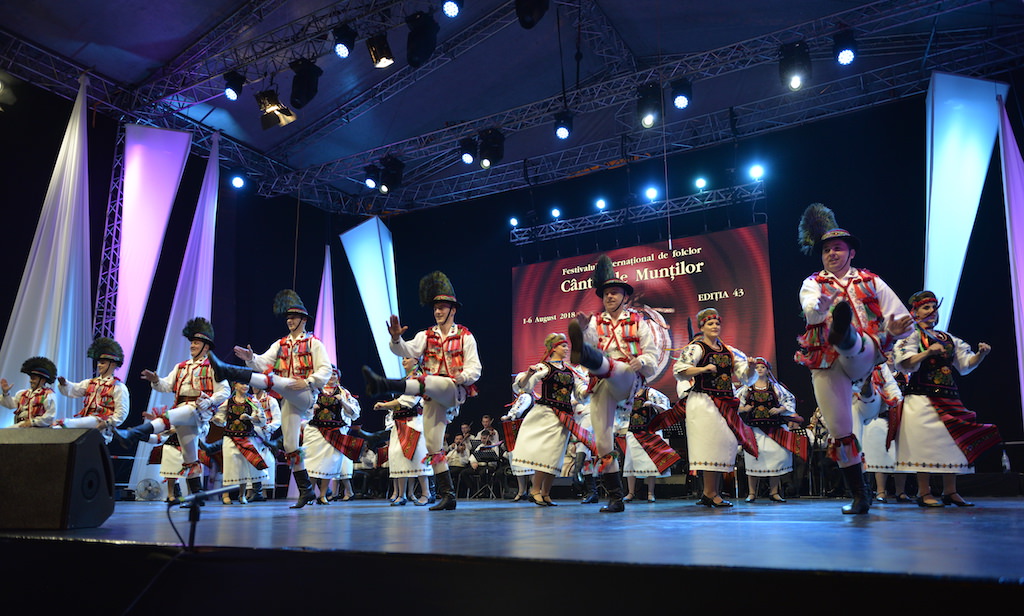 foto - ''cântecele munților”, un festival cu lipici la public. a fost o ediție minunată!