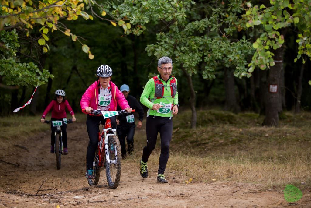 la ora 12.00 se dă startul buonavista duathlon challenge în muzeul din dumbrava sibiului. la final gulash party!