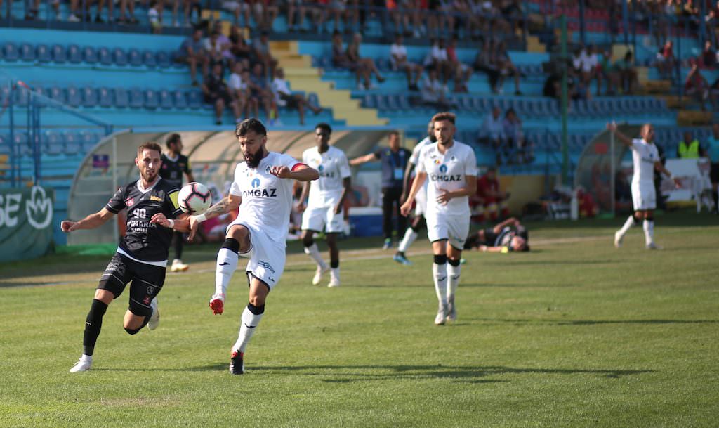 FOTO VIDEO - Gaz Metan câștigă derbiul judetului cu FC Hermannstadt. Sibiul e în criză!