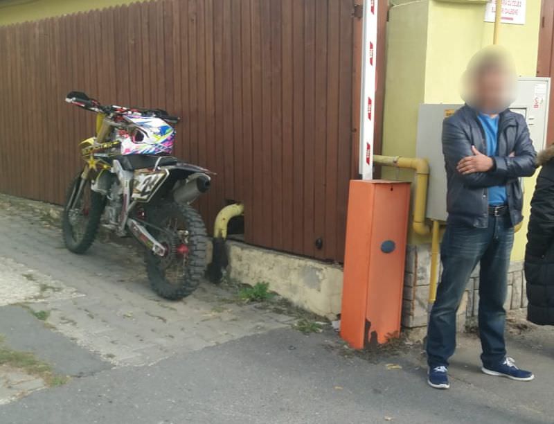 foto - accident în țiglari - femeie lovită de un motociclist fără permis