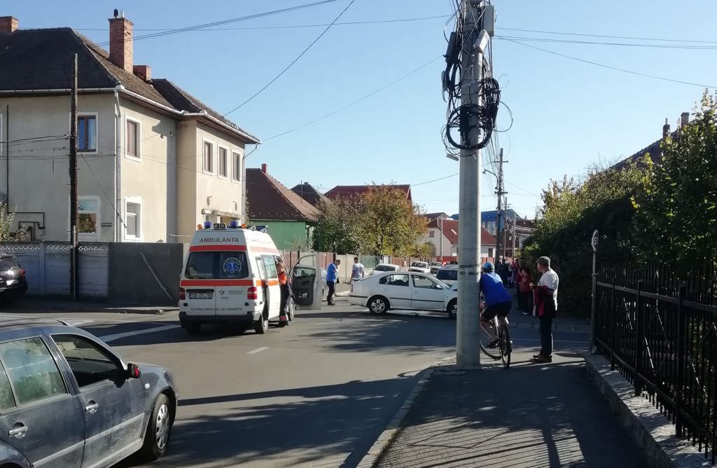 UPDATE VIDEO - Tamponare pe strada Călțun în Sibiu