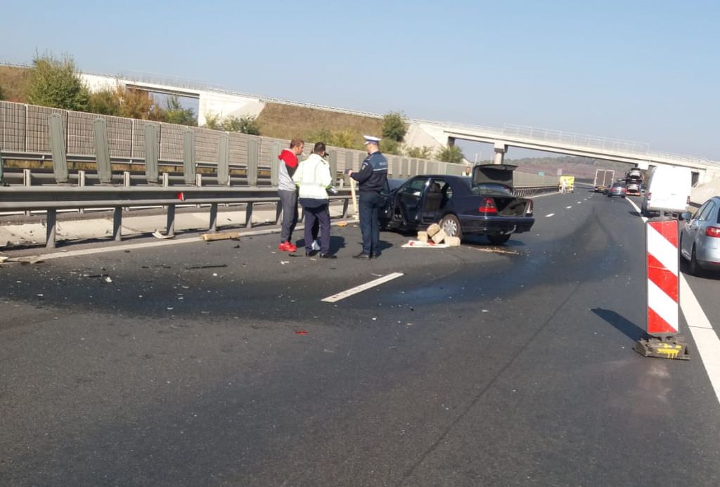 foto – accident pe autostrada a1 la ieșirea din tunel către săliște