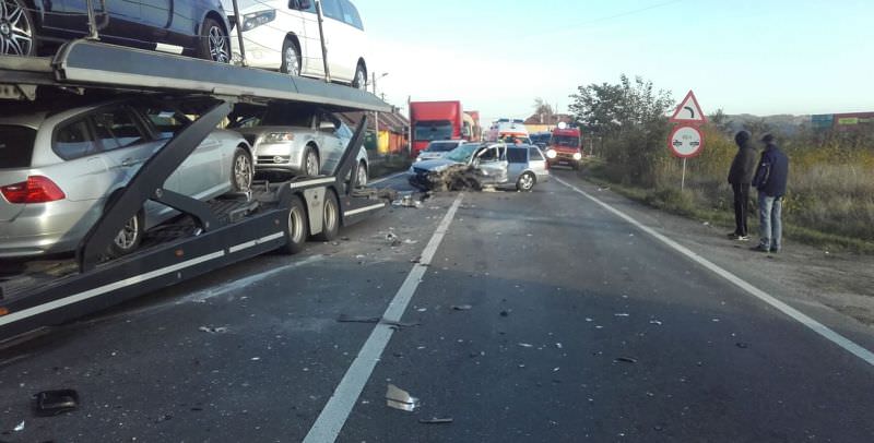 update foto accident la tălmaciu - trei persoane rănite