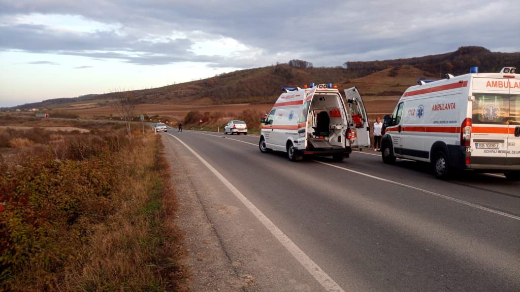 foto - accidente la saroș pe târnave și târnava - două persoane rănite, una în stare gravă