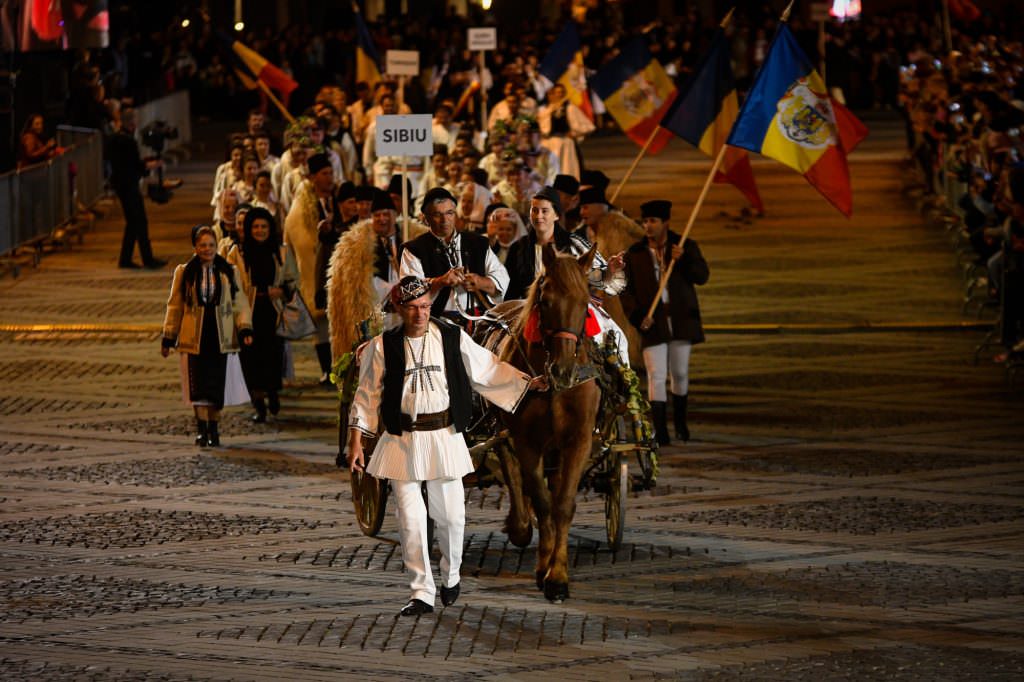 video foto sibiul și comunitățile din împrejurimi au sărbătorit împreună centenarul marii uniri