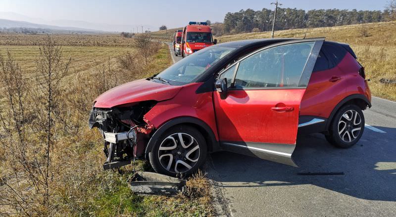 foto - accident grav la cornățel produs din cauza telefonului mobil