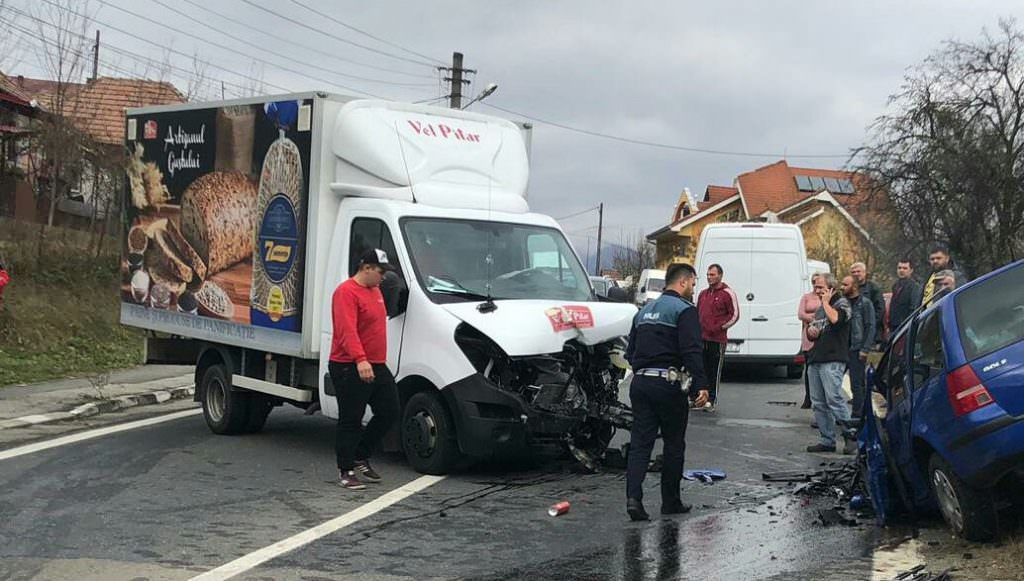 accident produs de un șofer cu alcoolemie mare - a intrat pe contrasens