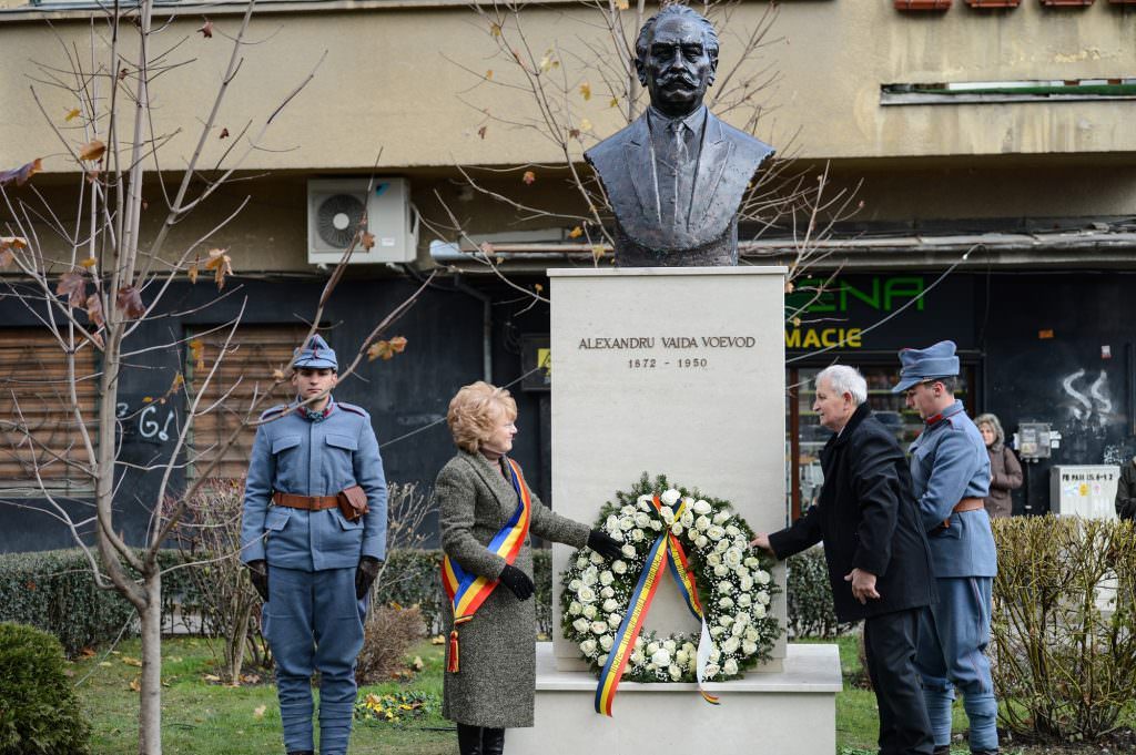 foto bustul lui alexandru vaida voevod, dezvelit în parcul astra