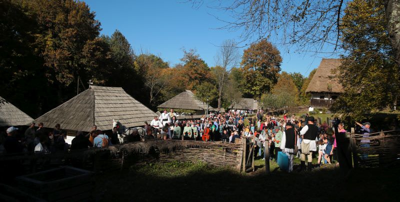 cum e un sat hunedorean - va fi recreat în muzeul din dumbravă