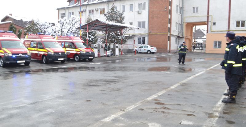 foto ambulanțe noi pentru smurd sibiu