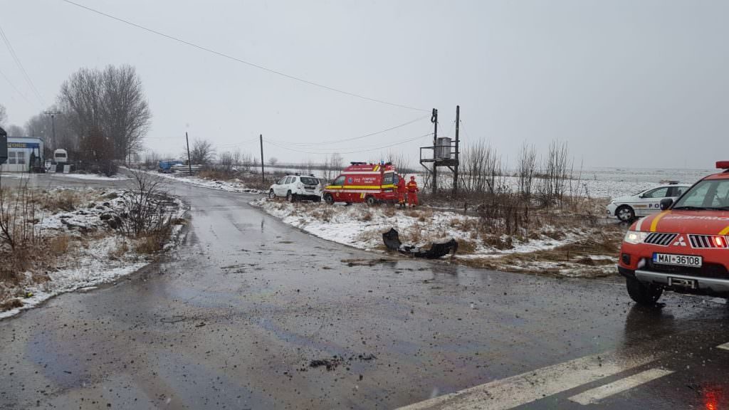 foto accident pe dn1 la ieșirea din avrig - două persoane rănite