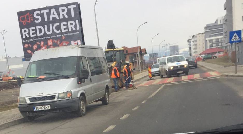 foto - craterul de pe strada doamna stanca a fost astupat