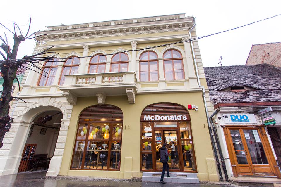 foto mcdonald’s a deschis restaurantul de pe nicolae bălcescu la sibiu