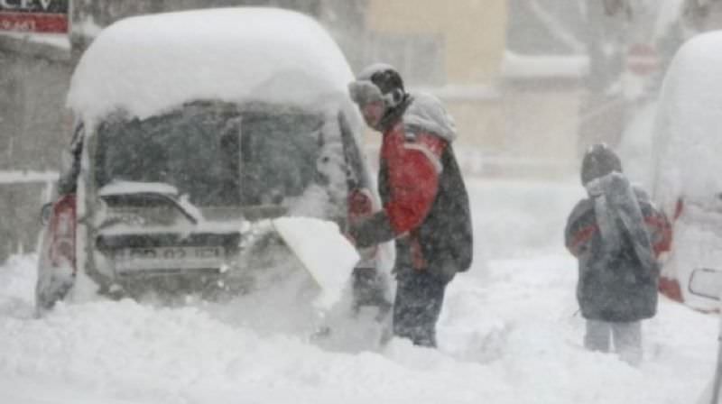 cod portocaliu de ninsori și viscol în munții din zona vâlcea, gorj și alte două județe